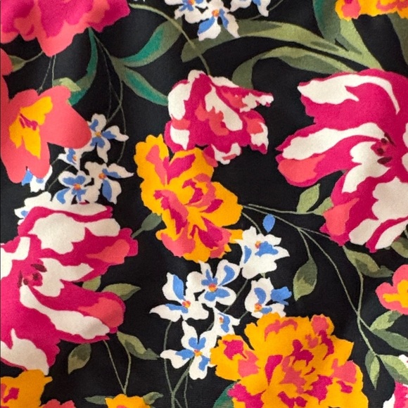 Time and Tru Floral Bikini Bottoms - Black and Pink Size L - Picture 4 of 5